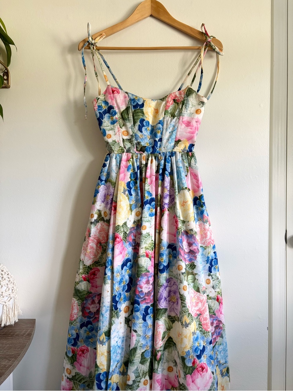 Show Me Your Mumu Juliet Maxi Dress in Flower Shop - Picture 4 of 9